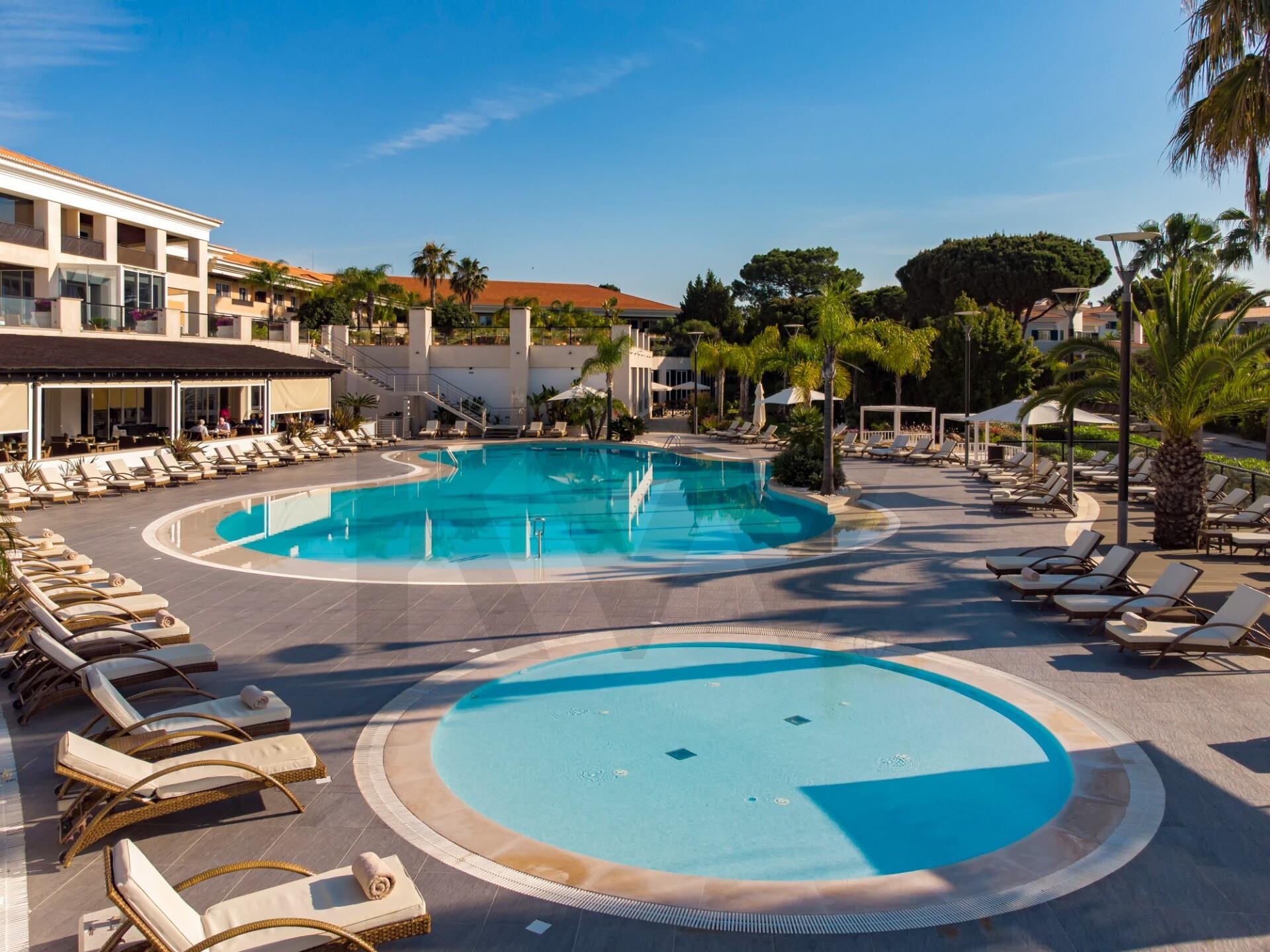 Apartamento T2 — Loulé, Faro